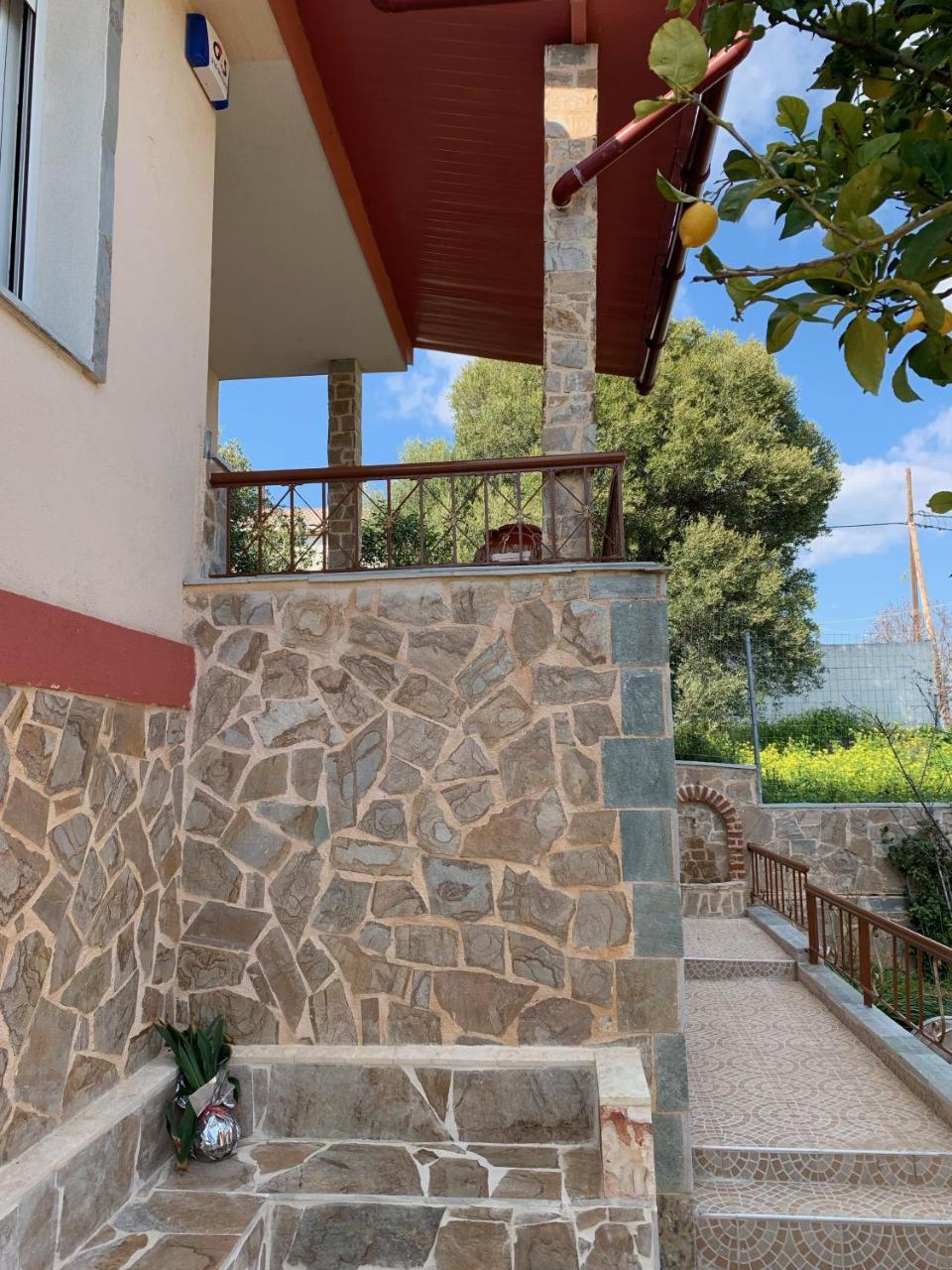 Peaceful House Near Airport Βίλα Pikérmion Εξωτερικό φωτογραφία