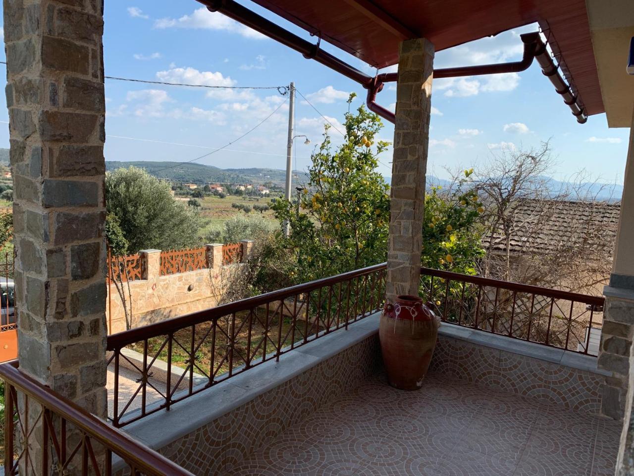 Peaceful House Near Airport Βίλα Pikérmion Εξωτερικό φωτογραφία