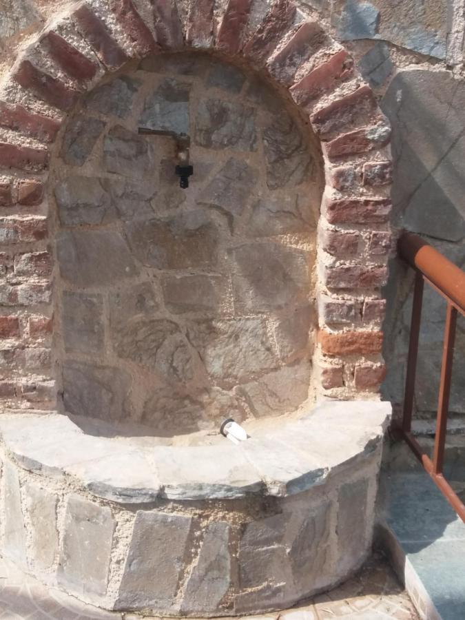 Peaceful House Near Airport Βίλα Pikérmion Εξωτερικό φωτογραφία